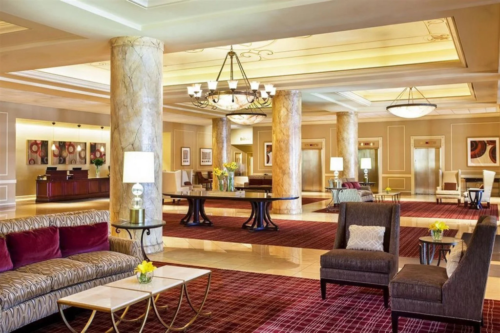 OYO Hotel St. Louis Downtown City Center MO