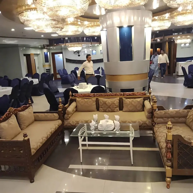 Al-safina Hotel