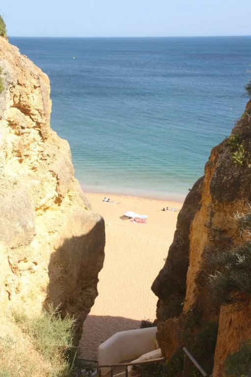 Apartment With 2 Bedrooms in Porches, With Pool Access and Furnished G