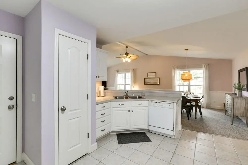 Tranquil Thomasville Retreat w/ Deck + Dining Area
