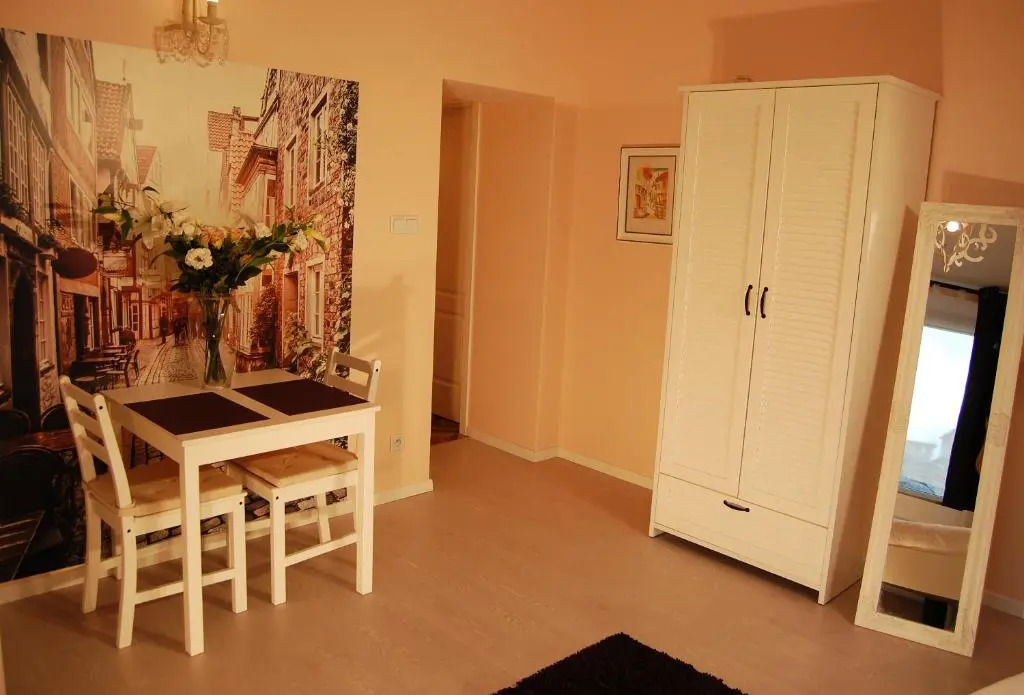 Oranger Studio