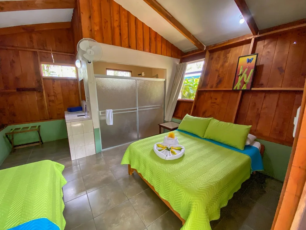 Hotel Faro Arenal