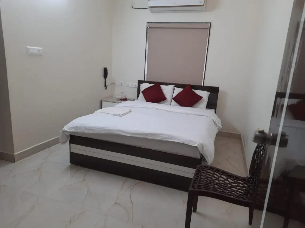 Madhuram Residency Lodge