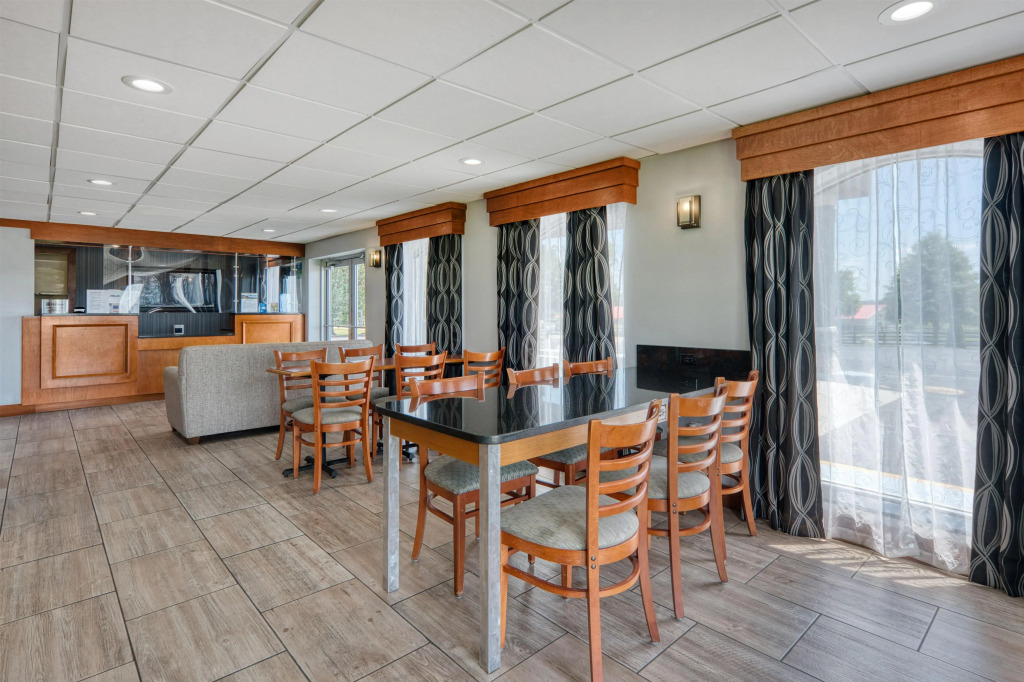 SureStay Hotel by Best Western Bowling Green North
