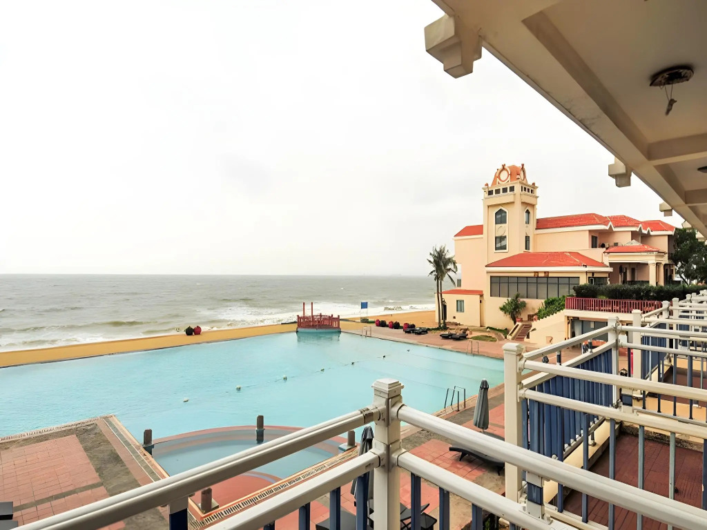 Hainan Noble Yacht Club Hotel