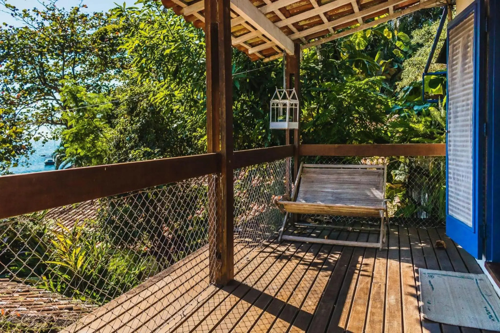 Casa Pé Na Areia Na Praia Da Armação Em Ilhabela