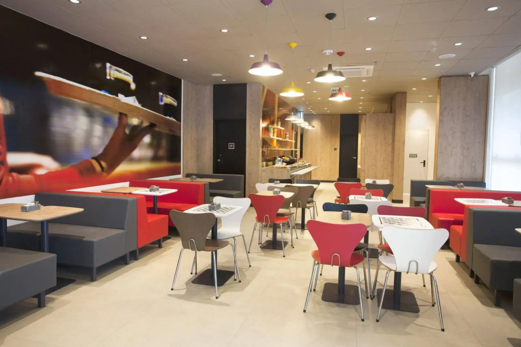 ibis Paranagua