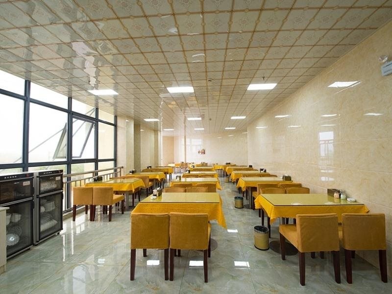GreenTree Inn Taizhou Xinghua Yangshan Road Express Hotel