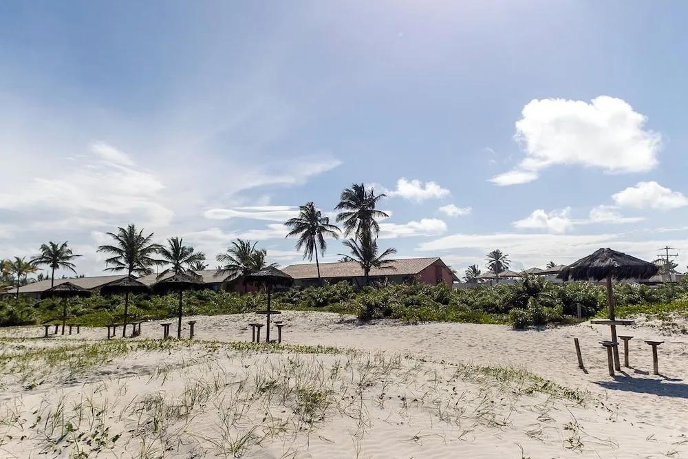 Apto P na Areia em Ilh us - Cond Praia da P Rola