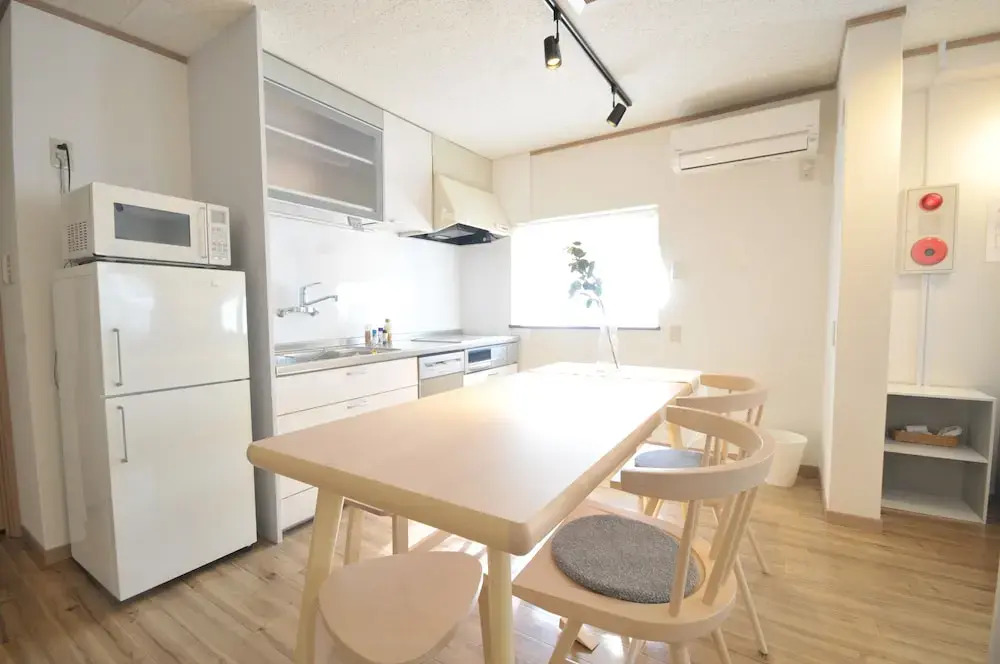 Condominium House Ten-roku