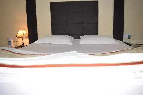 Hotel The Sutrupti