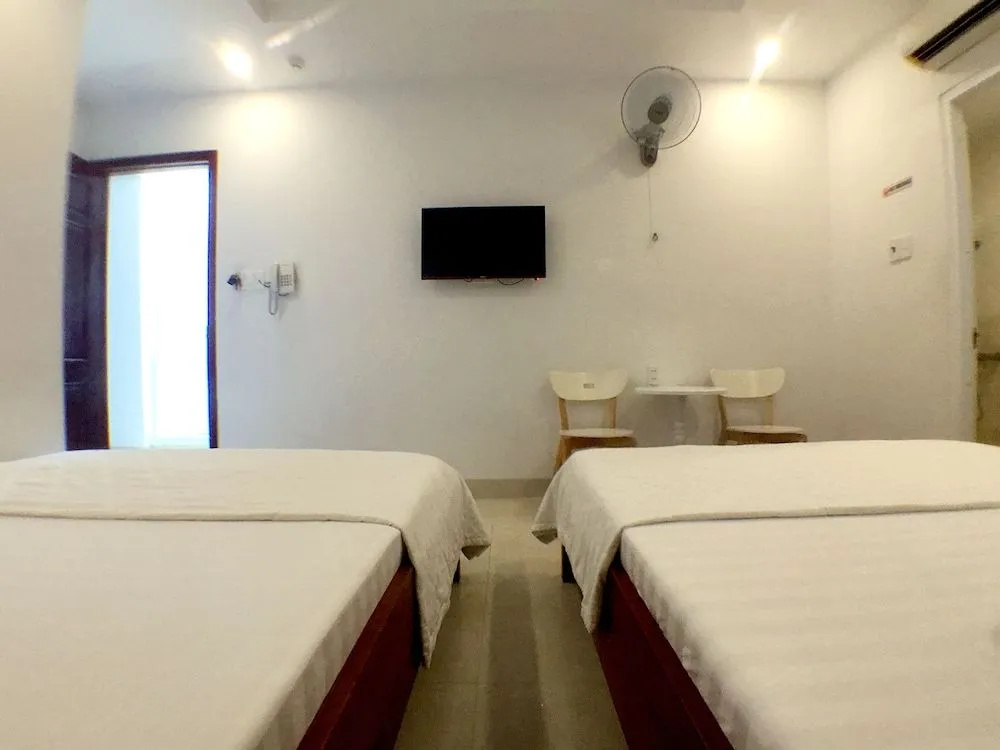 Sen Vàng Hotel