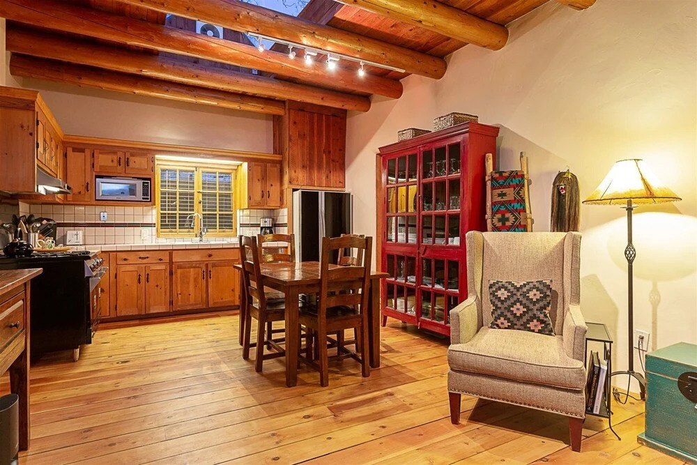 Casa Encantador 1 Br condo by RedAwning