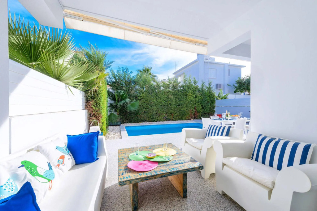 Villa Atlantis
