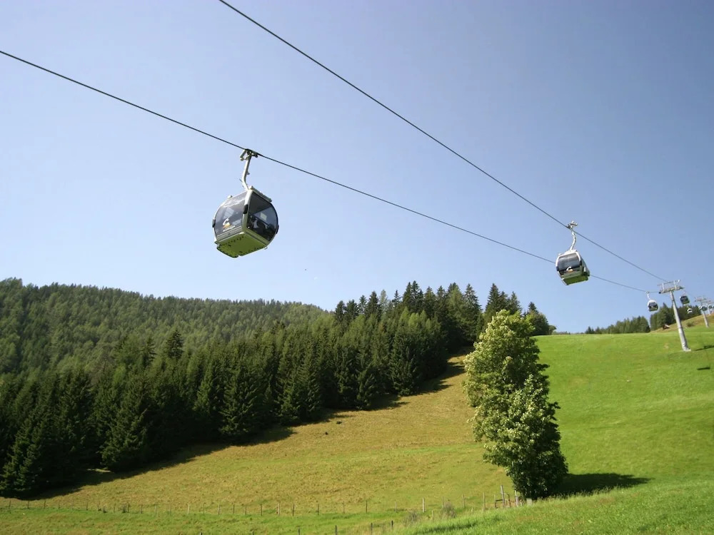 Spacious Apartment near Ski Lift in Bad Kleinkirchheim