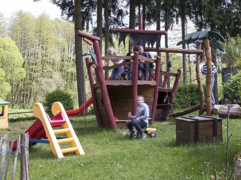 Ferienhaus Vieting Direkt am Eldeufer in Parchim