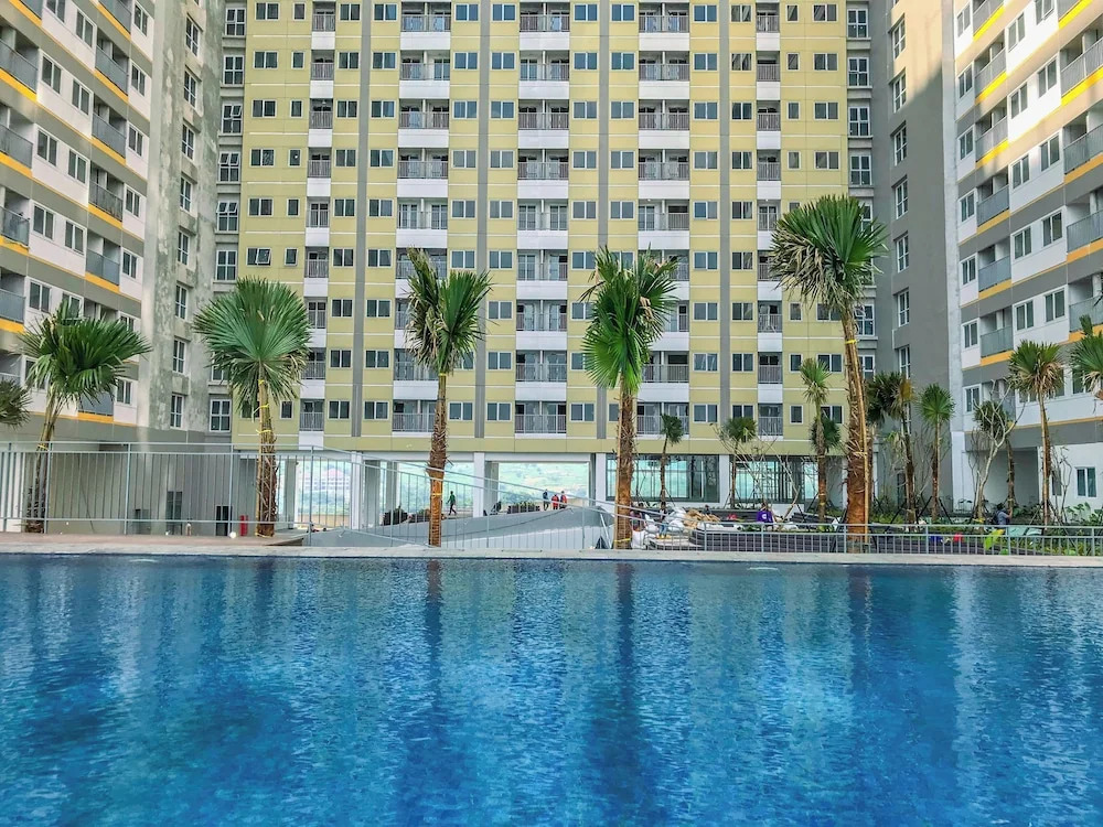 Homey And Minimalist 1Br Royal Sentul Park Apartment