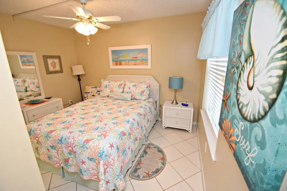 Surf Side Shores 2704 by RedAwning