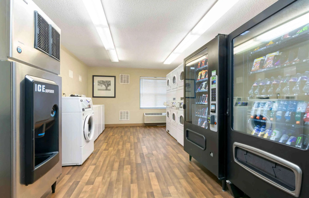 Extended Stay America Suites - Kansas City - Airport