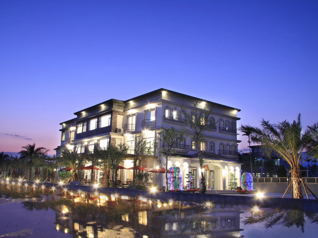 Spring Fountain Hotel
