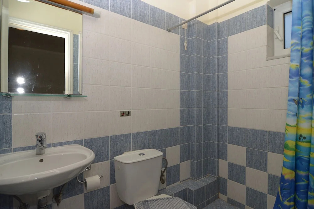 Katerina Rooms Agii Apostoloi