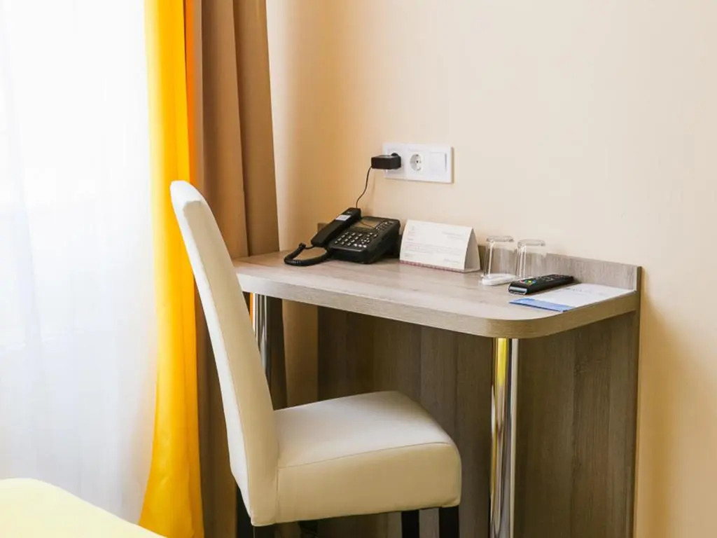 Raziotel Kyiv Yamska