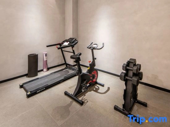 Haoting Yunqi Hotel (Jiuzhaigou Valley Scenic and Historic Interest Area Scenic Spot Store)