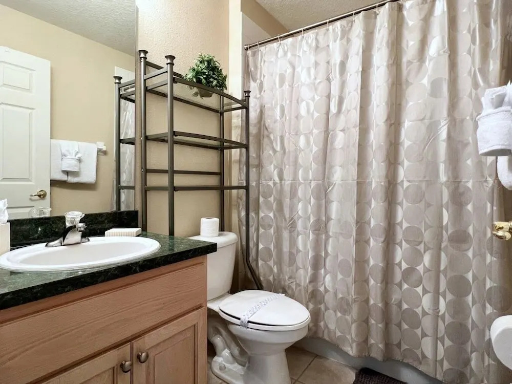 Cozy 3 BR 2 Bath Villa with Splash Pool-335KD