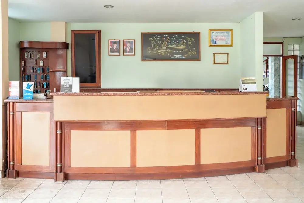 Rehat at Abadi Hotel Tasikmalaya