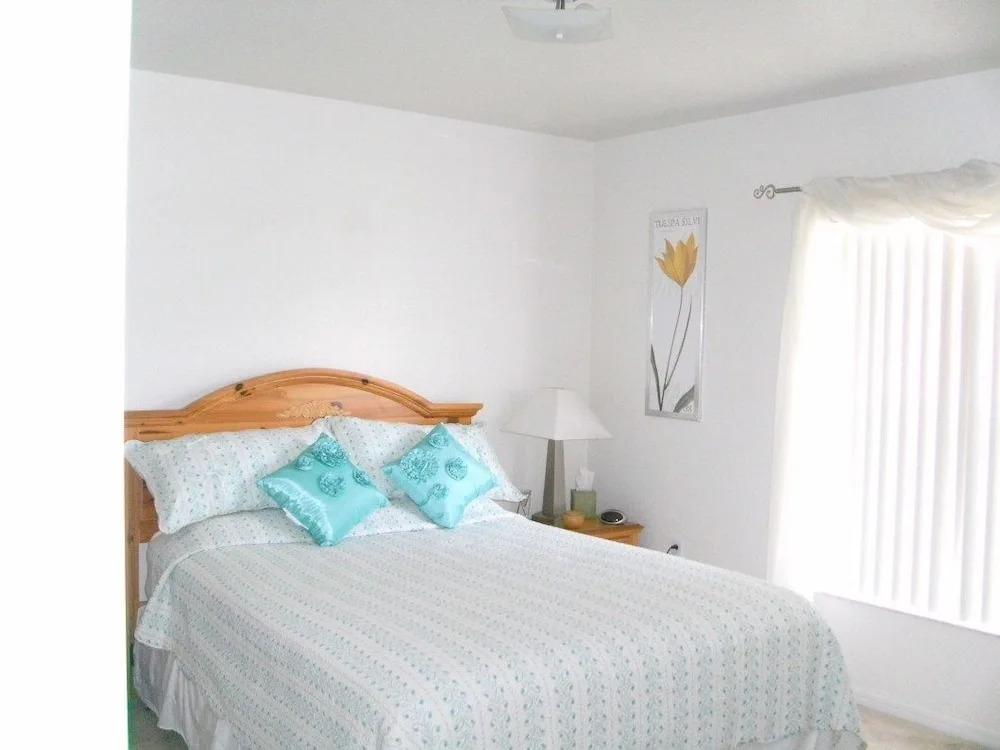 Ov2498 - Loma Vista - 4 Bed 3 Baths Villa