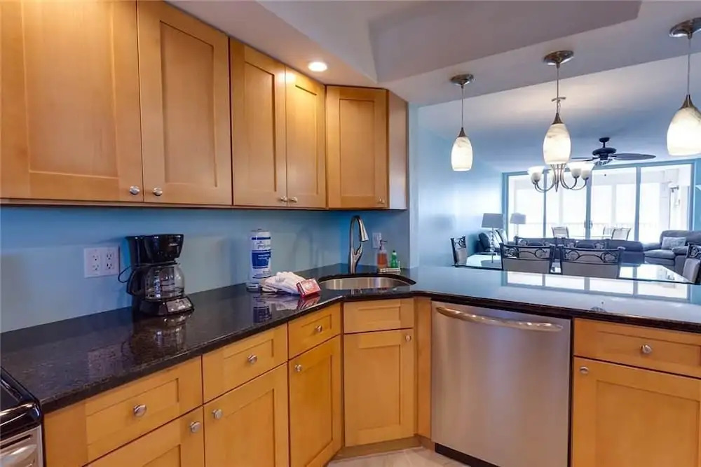 Sun Caper 808 - Two Bedroom Condo