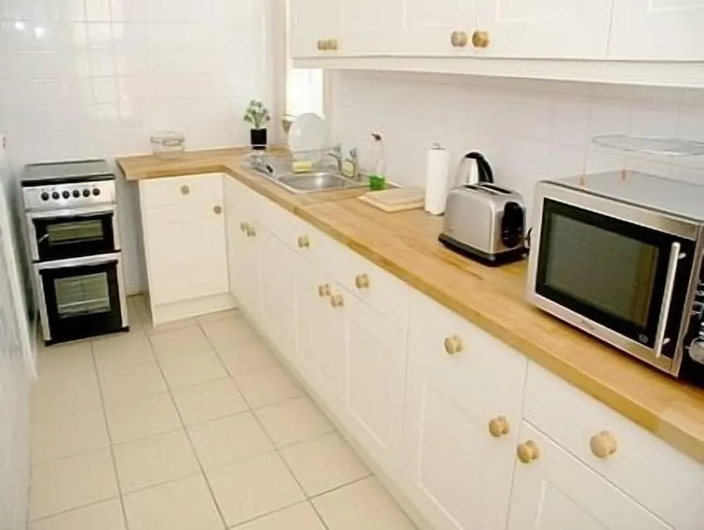 Beech Mount Grove Suites