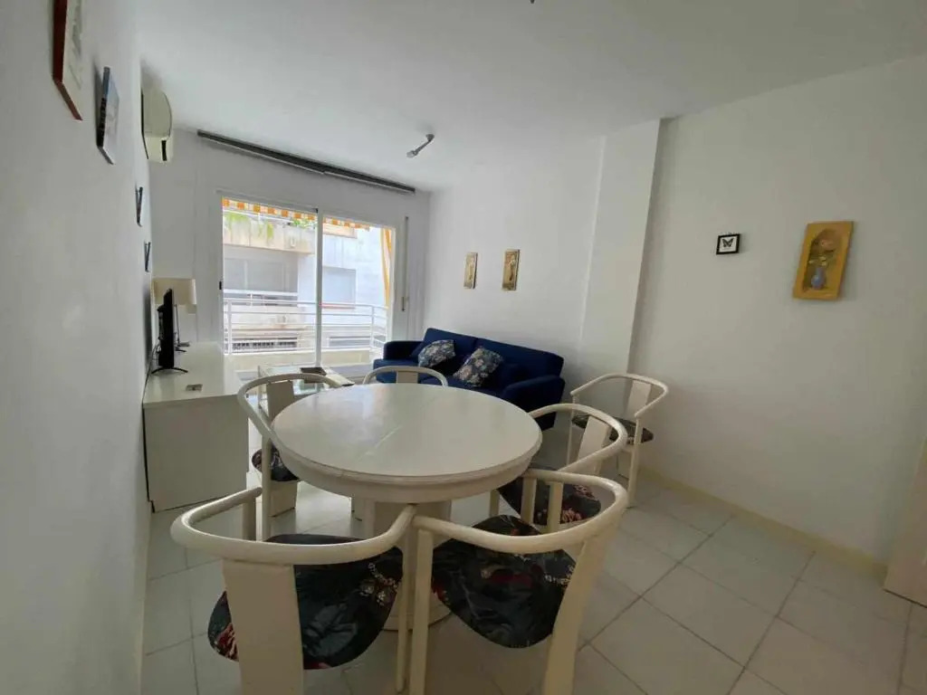 Nautic1-Apartamento renovado con A/A y parking