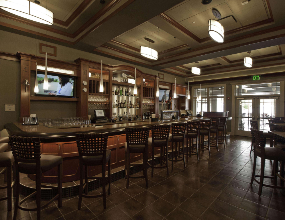 1000 Islands Harbor Hotel