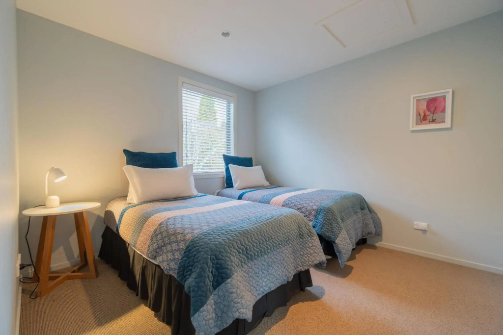 Southland Sounds - Te Anau Holiday Home