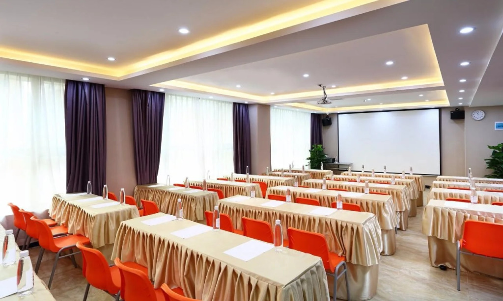 Lavande Hotel Qingyuan Jinbiwan