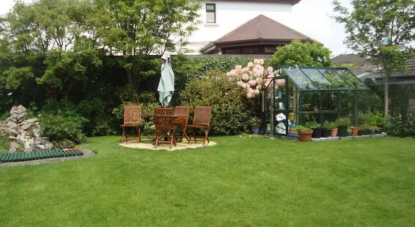 Knockmoy House B&B