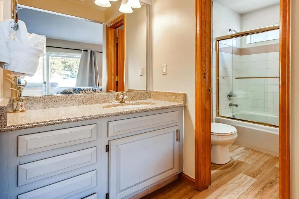 Two-Bedroom Townhome 103F at The Pointe