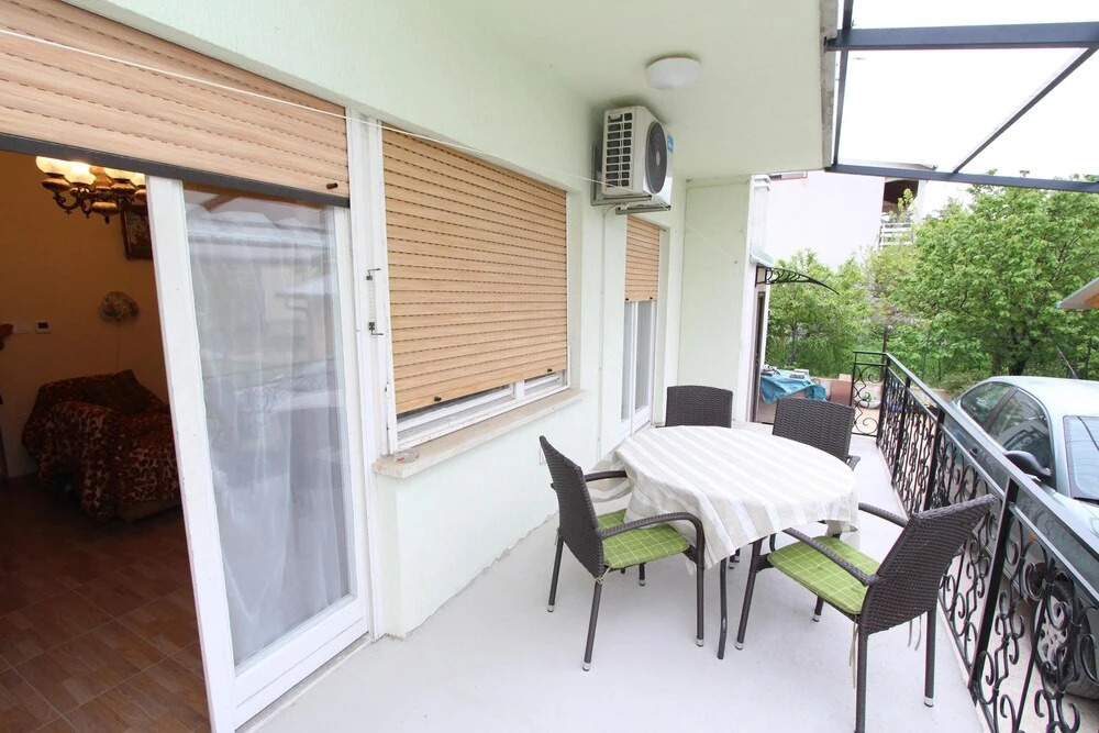 Apartment Oto