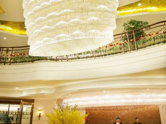 Gold Coast Hotel