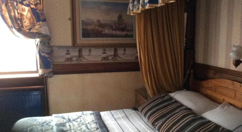 Admiral Guest House