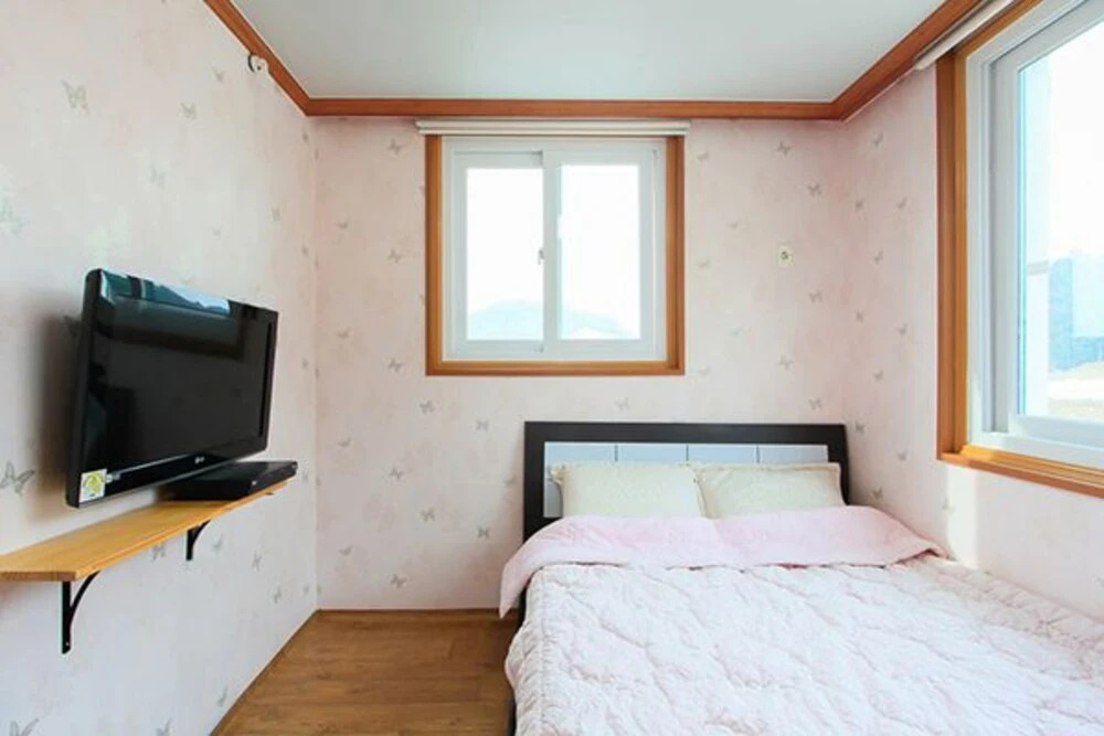 Namhae Ketneum Pension