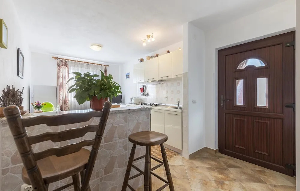 Stunning Apartment in Rovinj With 1 Bedrooms and Wifi