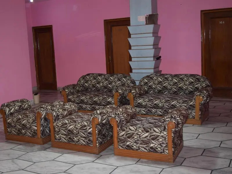 Hotel The Raja Palace