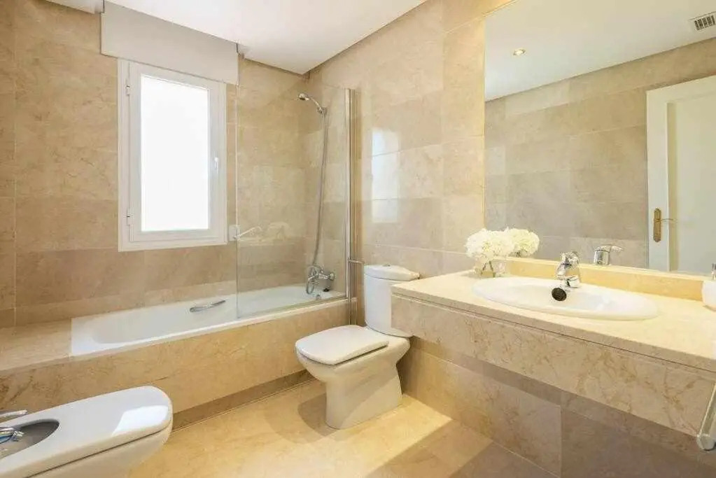 Puerto Banus Ático de 4 Habitaciones