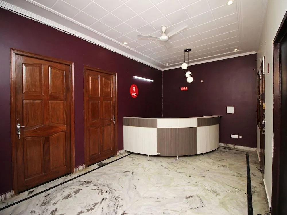 OYO 9192 Hotel Raghav Residency