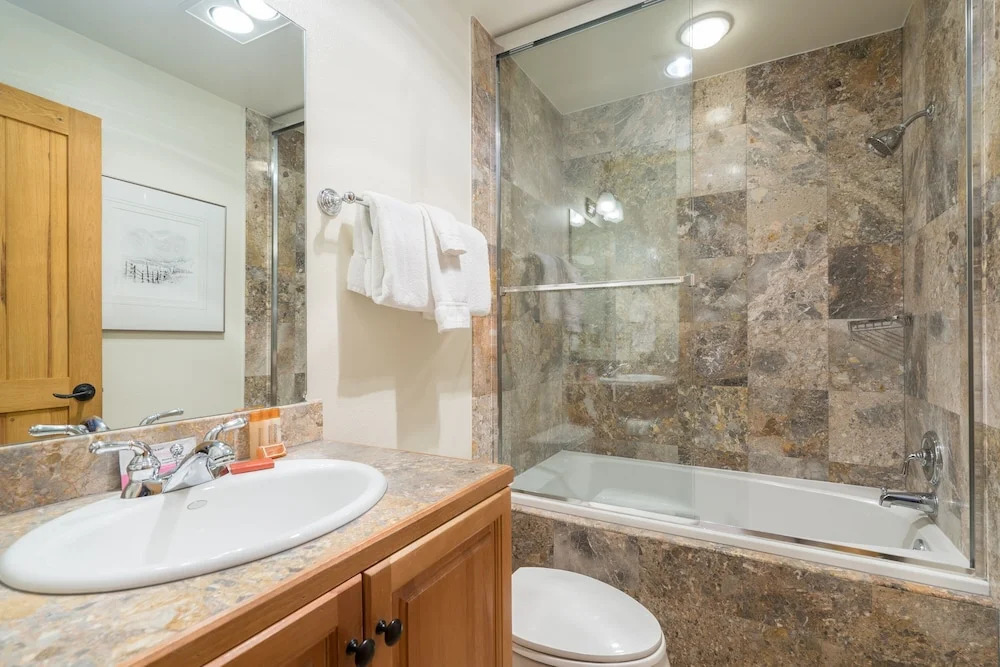 Bear Creek Lodge 409 4 Bedroom Condo by Alpine Lodging Telluride
