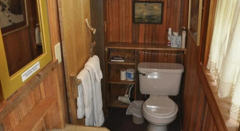 Robins Nest Bed & Breakfast