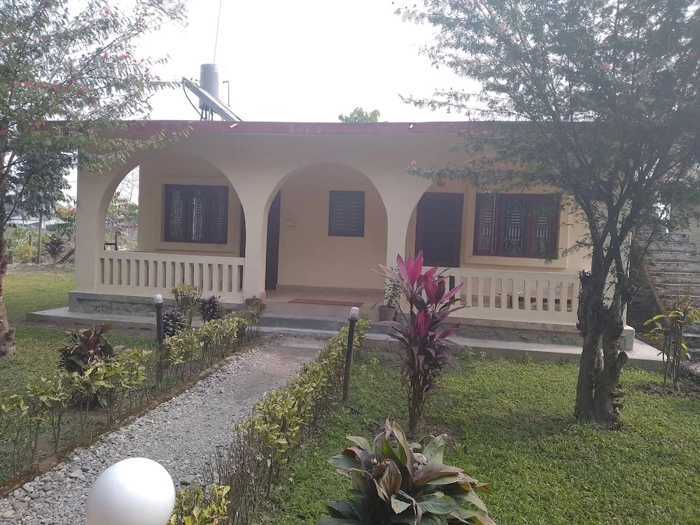 Hotel Tress House