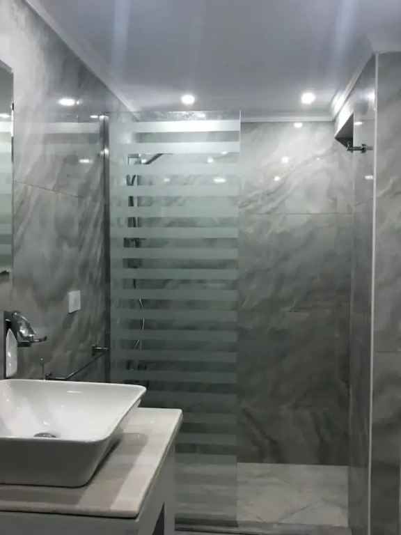 Onyx Pyramids Boutique Hotel